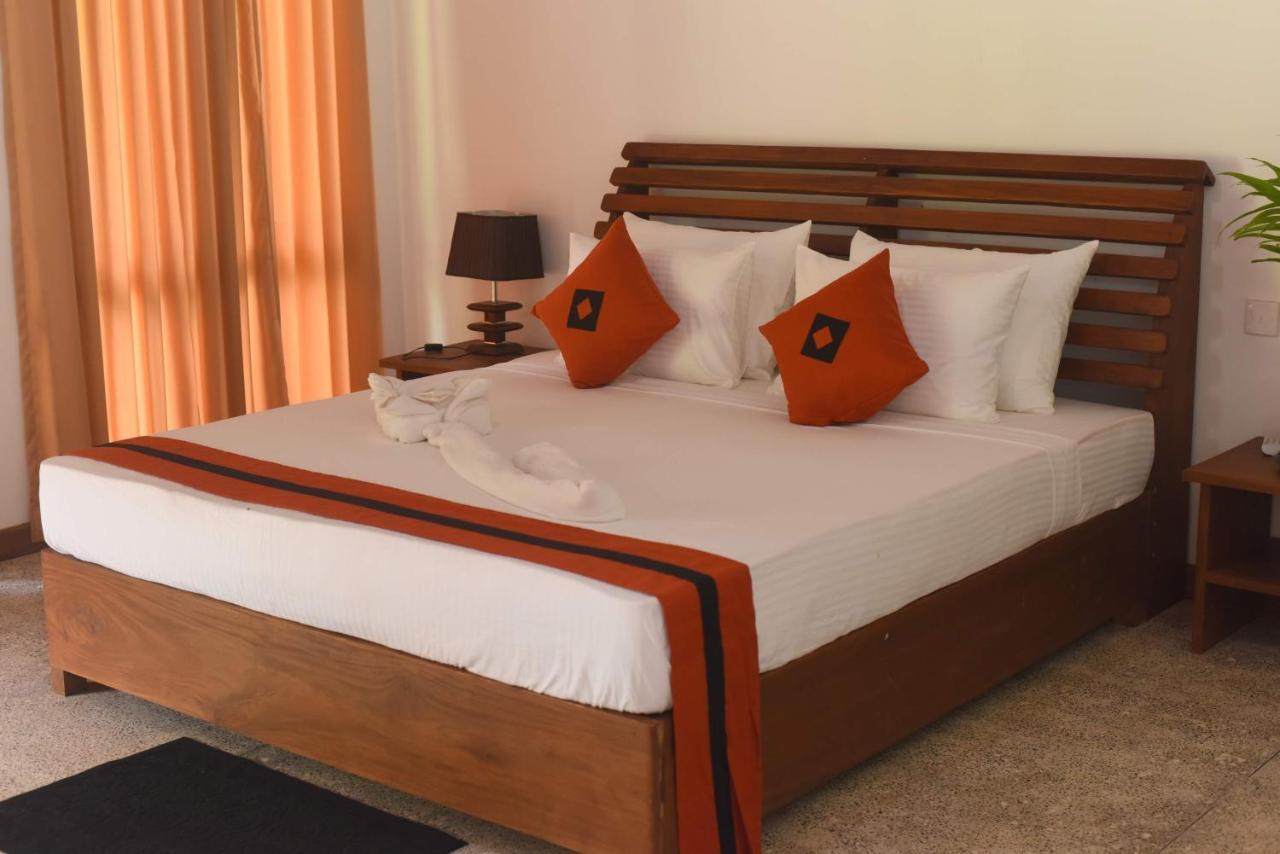The Bell Farm Eco Resort Sigiriya Bagian luar foto